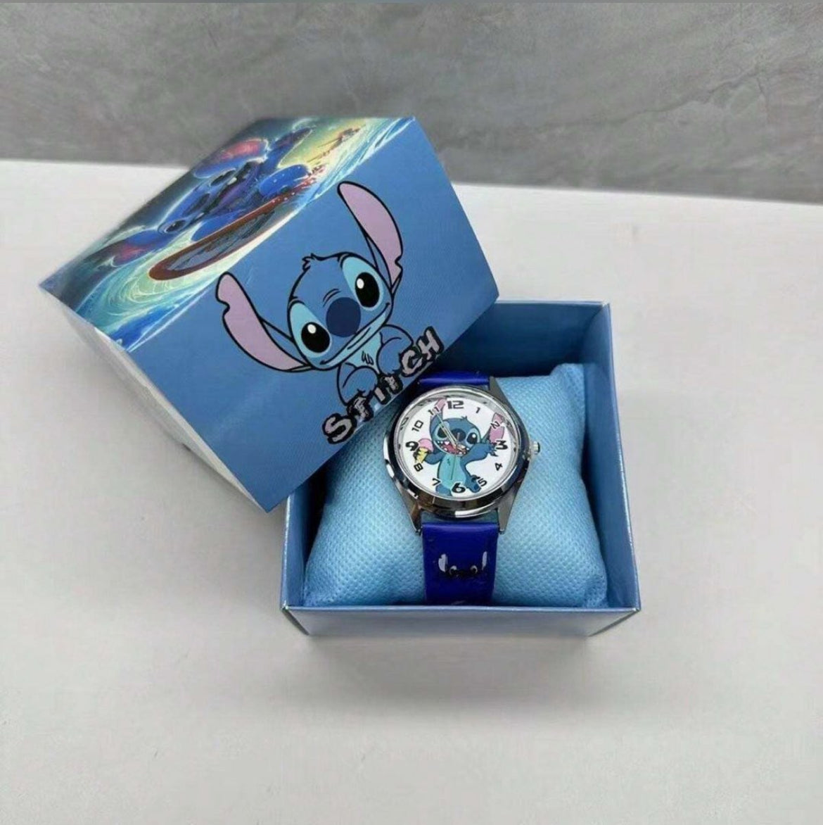 Reloj de STICH para los más peques